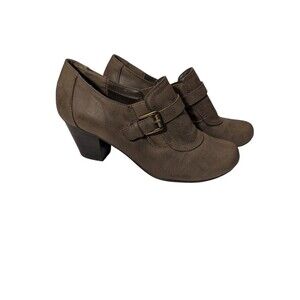 GH Bass & Co. Brown Leather Loafer Heels Size 8 Great Condition